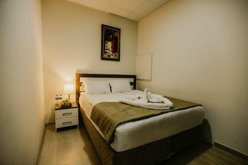 Hotel El?t Otel