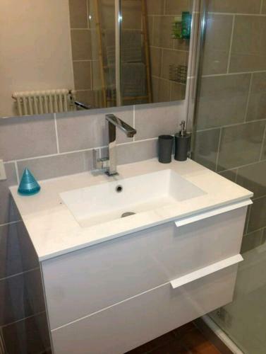 Apartamento Le Petit Nid Des Ar�nes