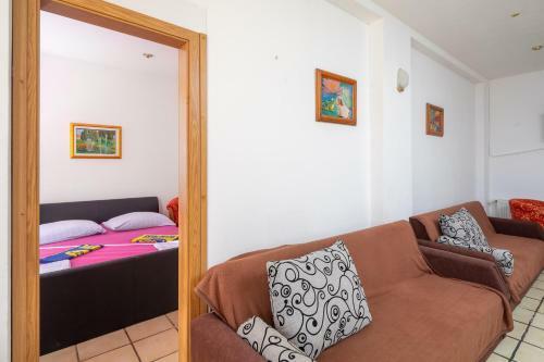 Hotel Germania Rooms & Apartments