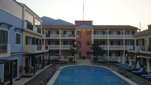 Aparthotel Captain Stavros Hotel