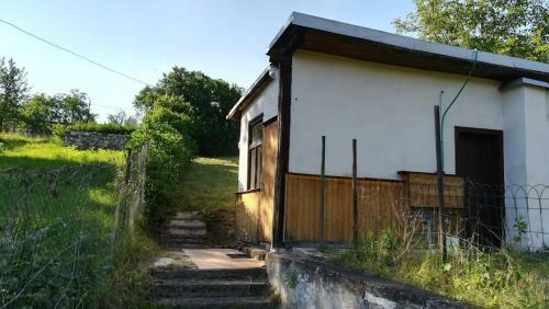 Pron�jem Pokoj? Belle Vue