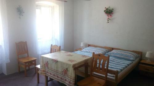 Pron�jem Pokoj? Belle Vue