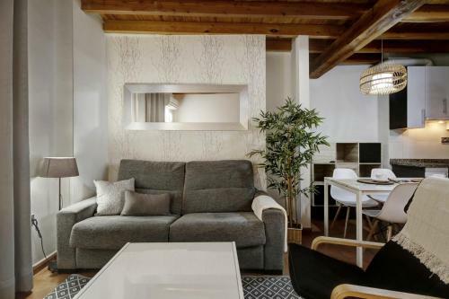 Apartamento Home4u, Elvira 16, 2a