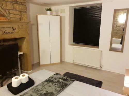 Hostal Topaz Town House No 36
