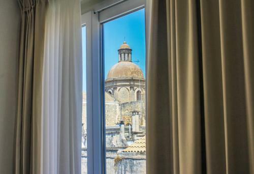 Hostal Central Suites Lecce