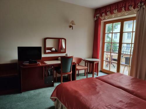 Hostal Willa Pod D?bami