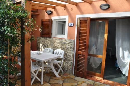 Casa Del Pozzo - Marina Di Campo