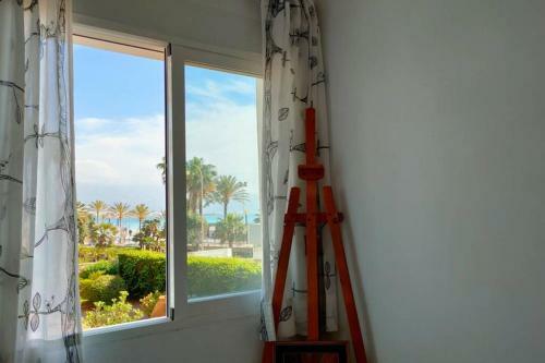 Apartamento Tranquilo Con Vistas Al Mar