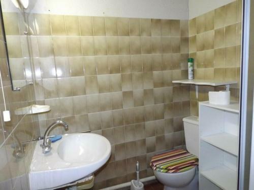 Apartamento Studio Le Grau D'agde, 1 Pi�ce, 3 Personnes - Fr-1-423-228