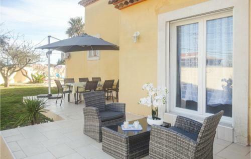 Three-bedroom Holiday Home In Marseillan