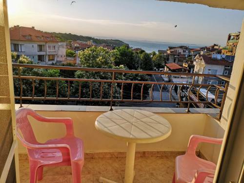 Hostal Guestrooms Stoyanovi