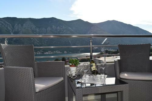Apartments Sea View