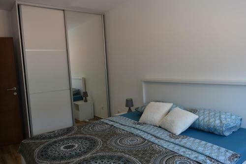 Apartments Sea View