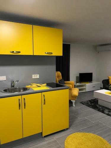 Aparthotel Apartmani Sara S&s