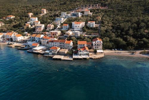 Apartments Ponta Krasici