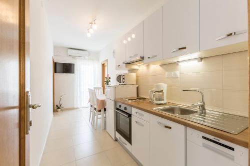 Apartmani Bezmalinovi?