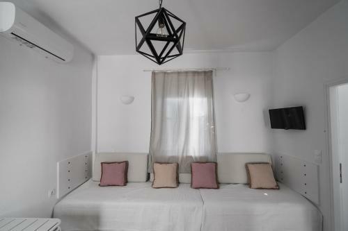 Esmeralda Apartments