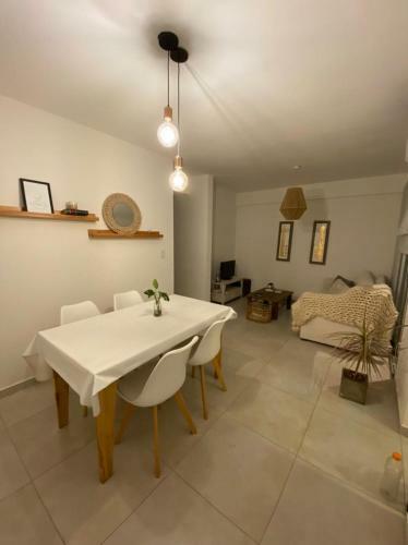 Apartamento Bolivar Estrella -2 Dormitorios Y Dos Ba�os