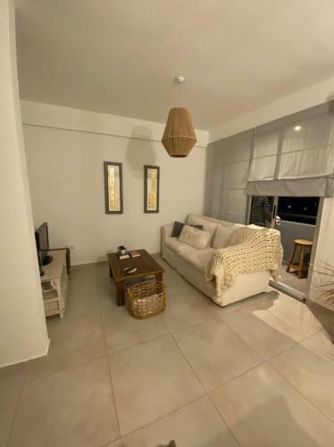 Apartamento Bolivar Estrella -2 Dormitorios Y Dos Ba�os