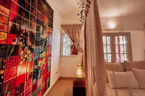 Hostal Loman Art