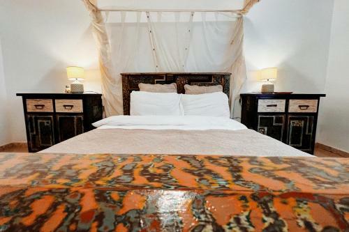Hostal Loman Art