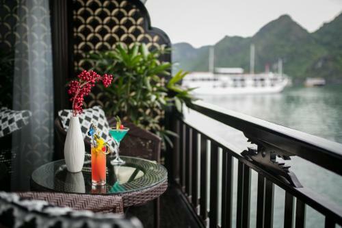 Genesis Luxury Regal Cruises
