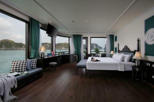 Genesis Luxury Regal Cruises