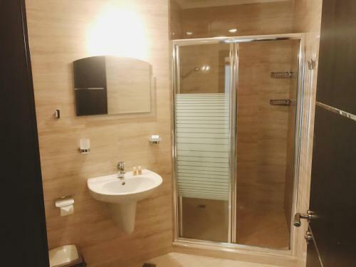 First Line Apartments Argo - Studio Room