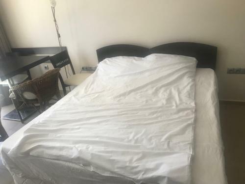 First Line Apartments Argo - Studio Room
