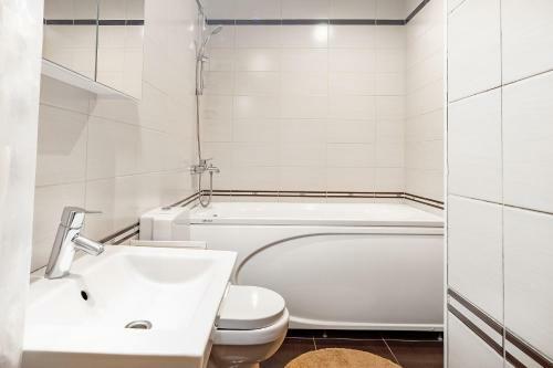 Two Room Apartment With Sauna, With Air Conditioner!