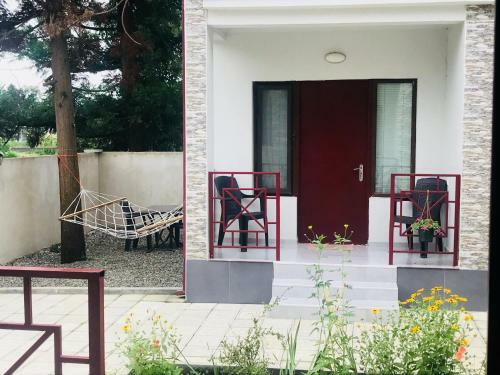 Apollo Cottages