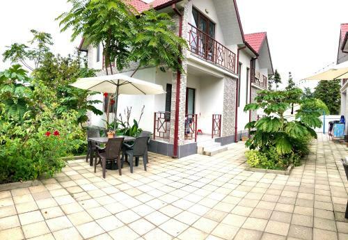 Apollo Cottages