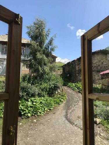 Hostal Erasti Guesthouse
