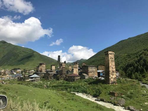 Hostal Erasti Guesthouse