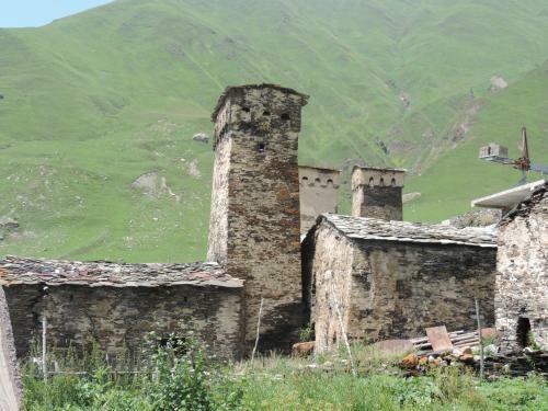 Hostal Erasti Guesthouse