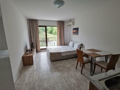 Hotel Lily Beach Resort