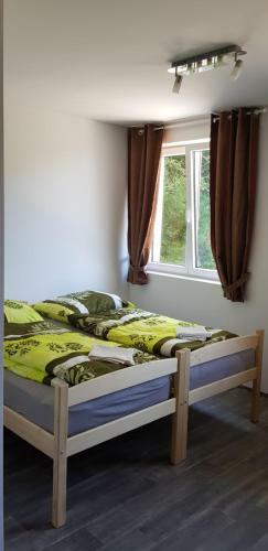 Hostal Penzion U Jezera
