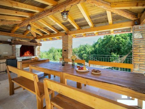 Holiday Home Oliti