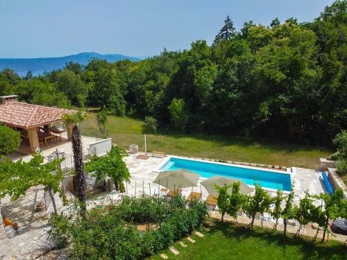 Holiday Home Oliti