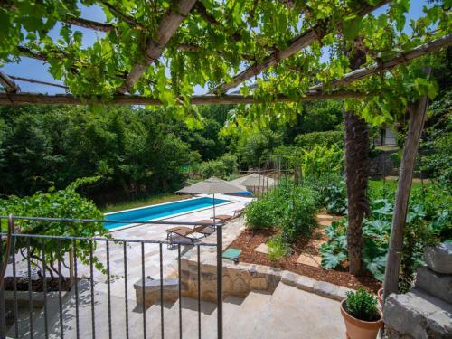 Holiday Home Oliti
