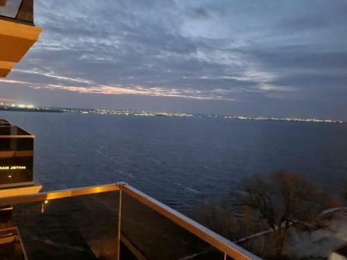 Apartments In Solid House Mamaia