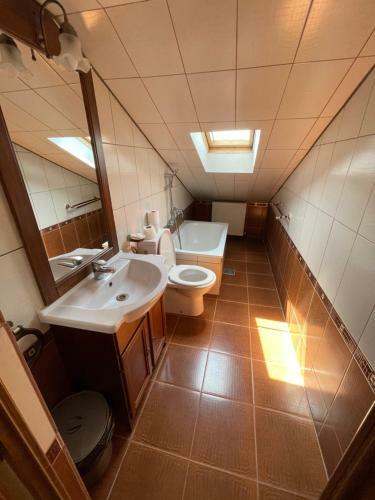 Hostal Pensiunea Olympia N?dab