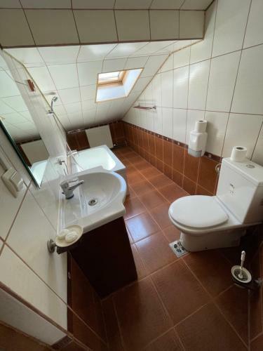 Hostal Pensiunea Olympia N?dab