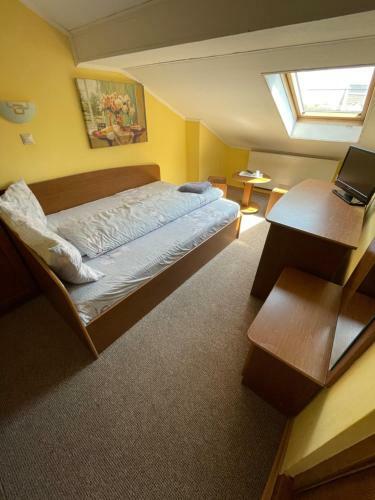 Hostal Pensiunea Olympia N?dab