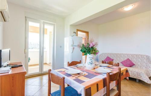 One-bedroom Apartment In Alberi