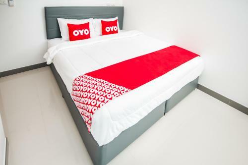 Apartamento Oyo 295 Salamat Bangtao