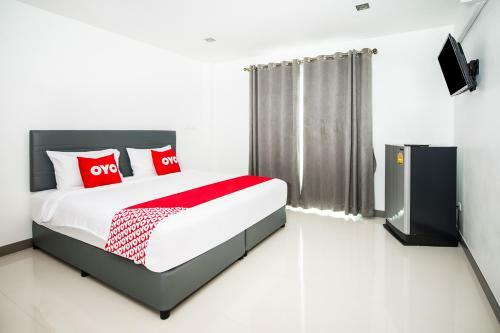 Apartamento Oyo 295 Salamat Bangtao