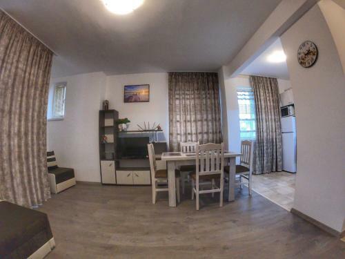 Apartamento Pretty House Sarafovo
