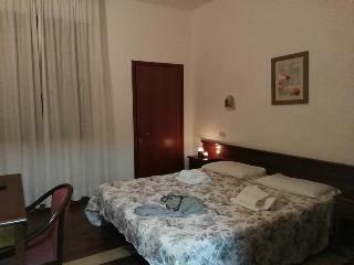 Hotel Resi Dep.