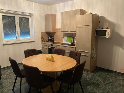 Apartmani Frane
